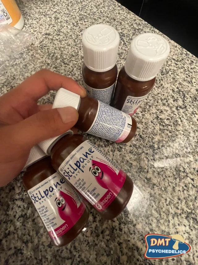 Codeine Stilpane Syrup 100ml is an antipyretic and analgesic